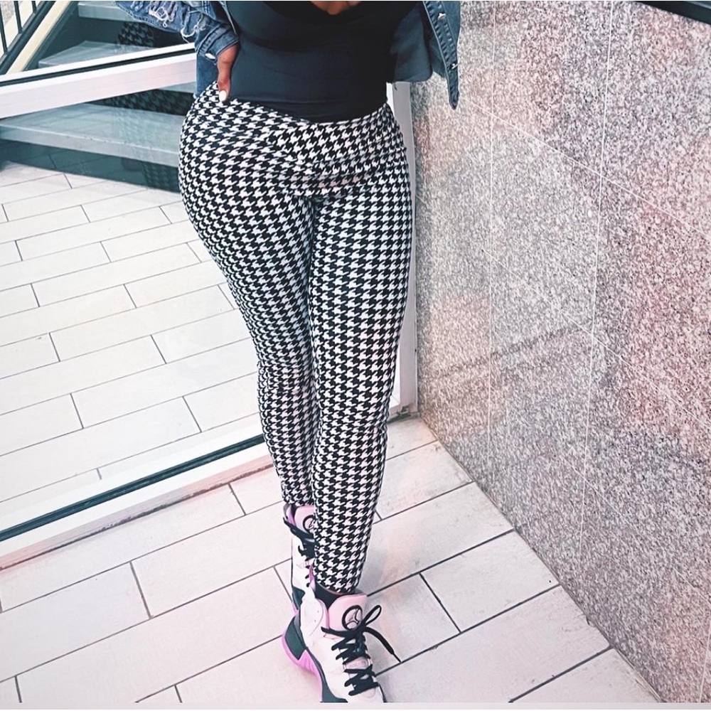 Checker pants